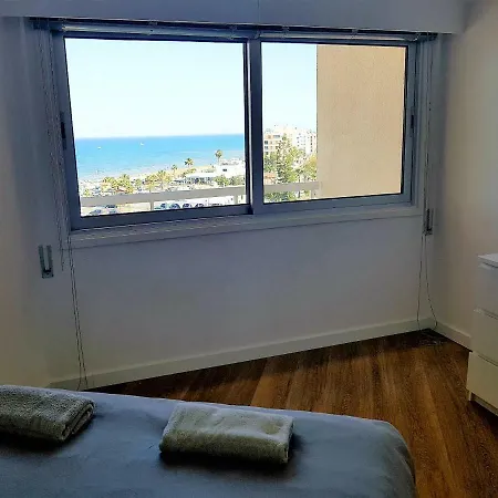 Sea Gate Luxury Larnaca